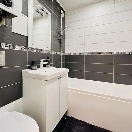 Comfort Apartment In Narva City Center Extérieur photo
