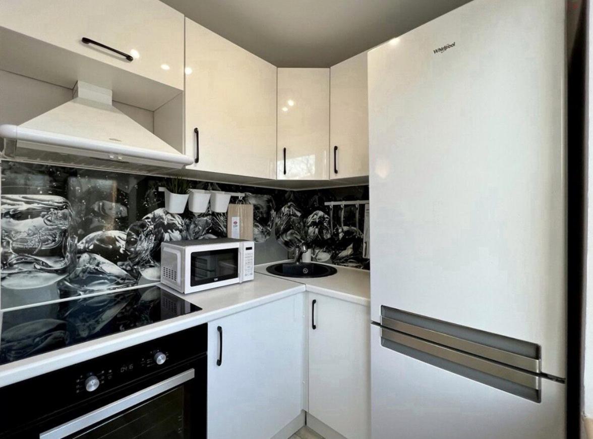 Comfort In Center Apartment